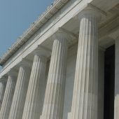  Lincoln Memorial